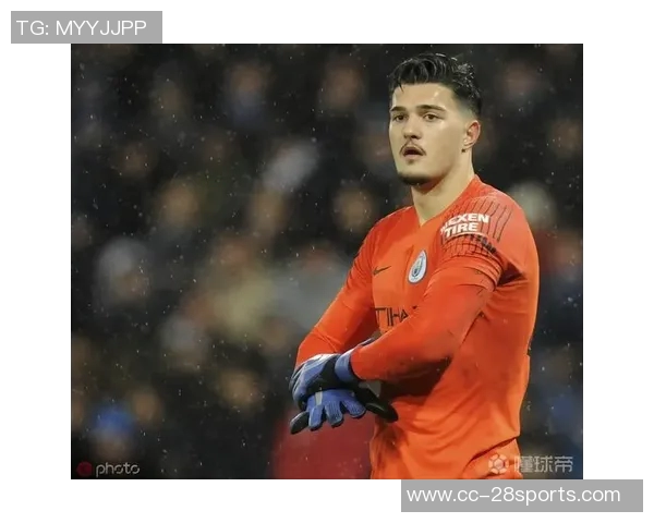 狼队官方宣布中场穆涅西租借加盟巴黎FC至本赛季结束的消息